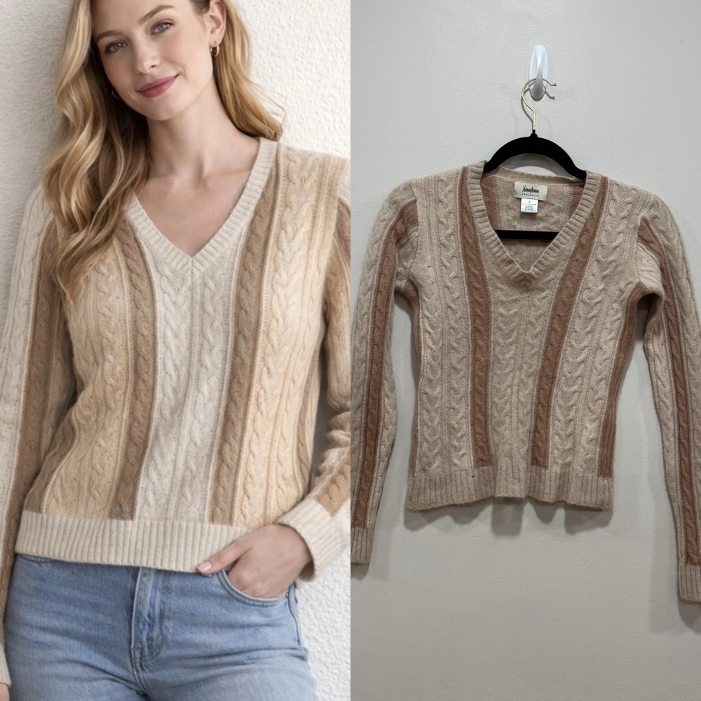Neiman marcus cashmere sweater Small